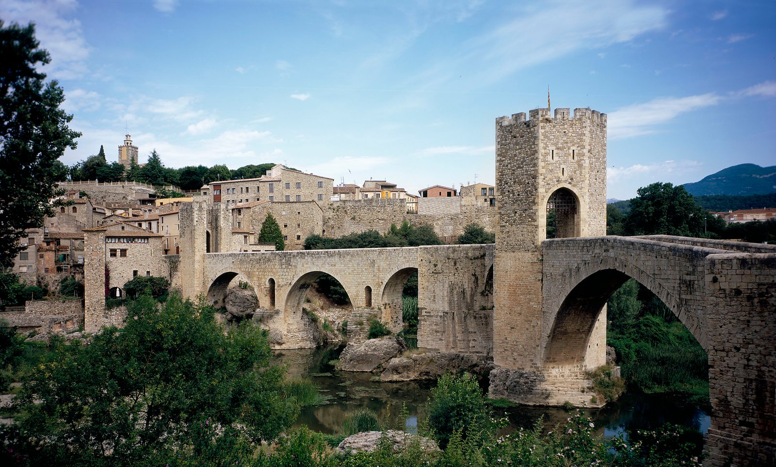 Costa-Brava-Private-Tour-Besalu