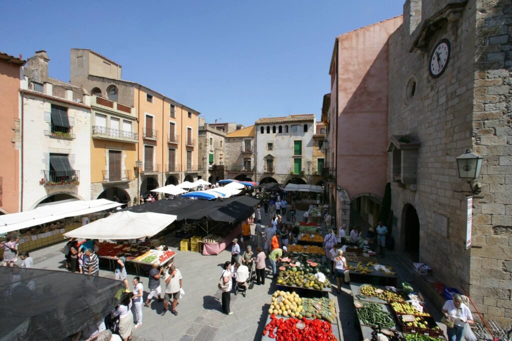 Costa-Brava-Private-Tour-Local-products-Mercat-1024x682